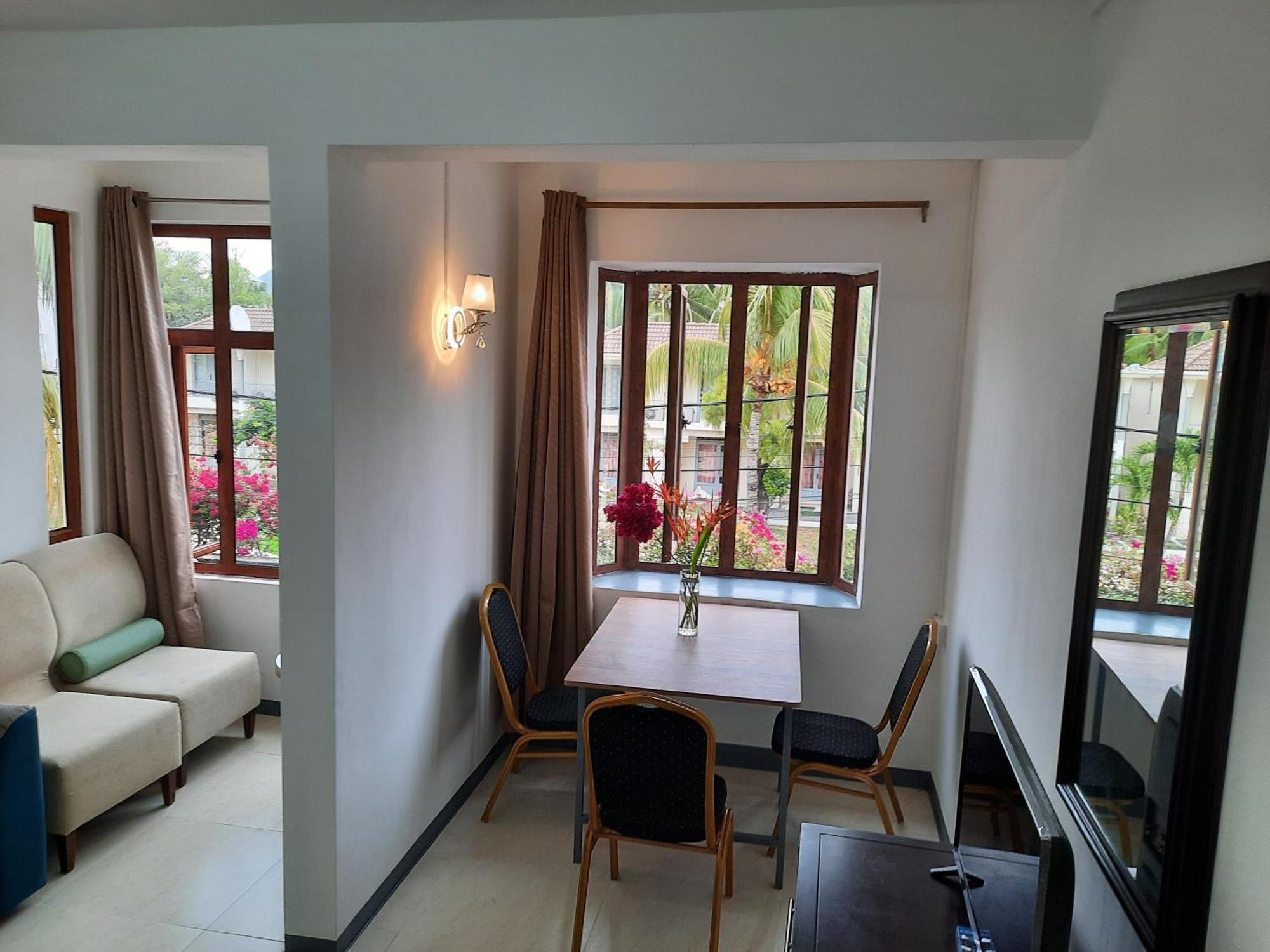 Jasmin Apartments Flic-en-Flacq מראה חיצוני תמונה